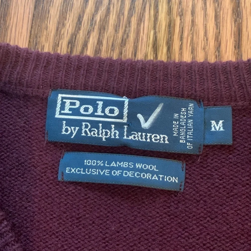 Polo by Ralph Lauren sz M plum colored v neck 100% lambswool sweater